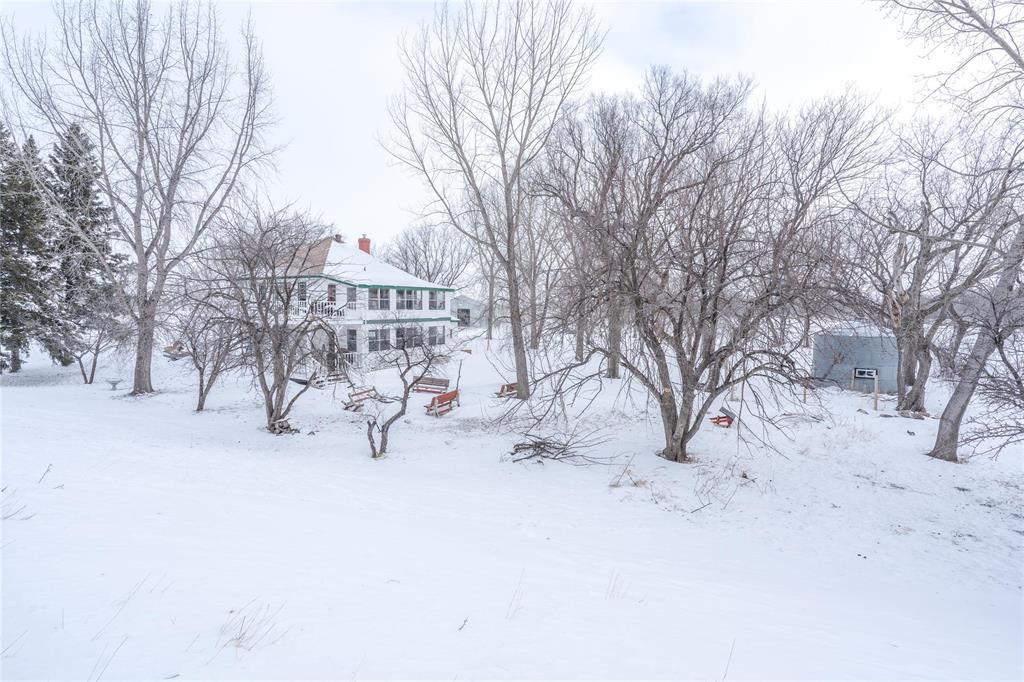 135 Third Avenue, Letellier, MB - Outdoor With View