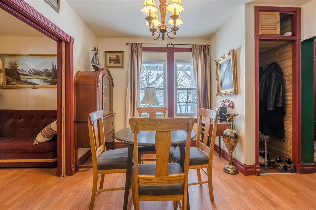 135 Third Avenue, Letellier, MB - Indoor Photo Showing Dining Room
