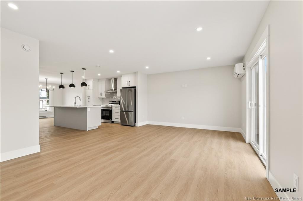 252 Des Eleves St, Dieppe, NB