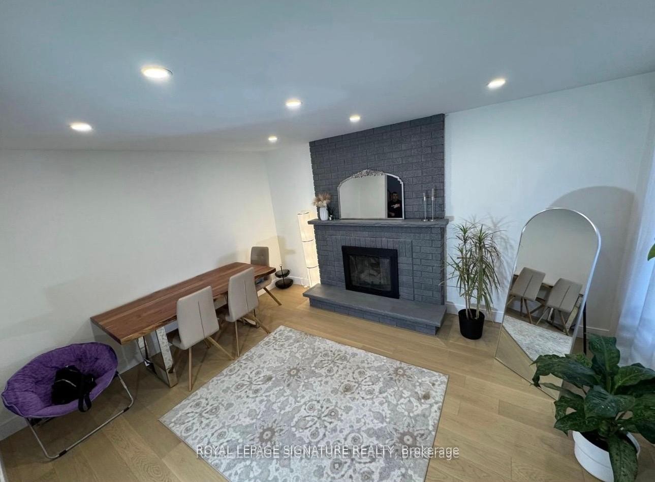 445 Malaga Road, Mississauga, ON - Indoor With Fireplace