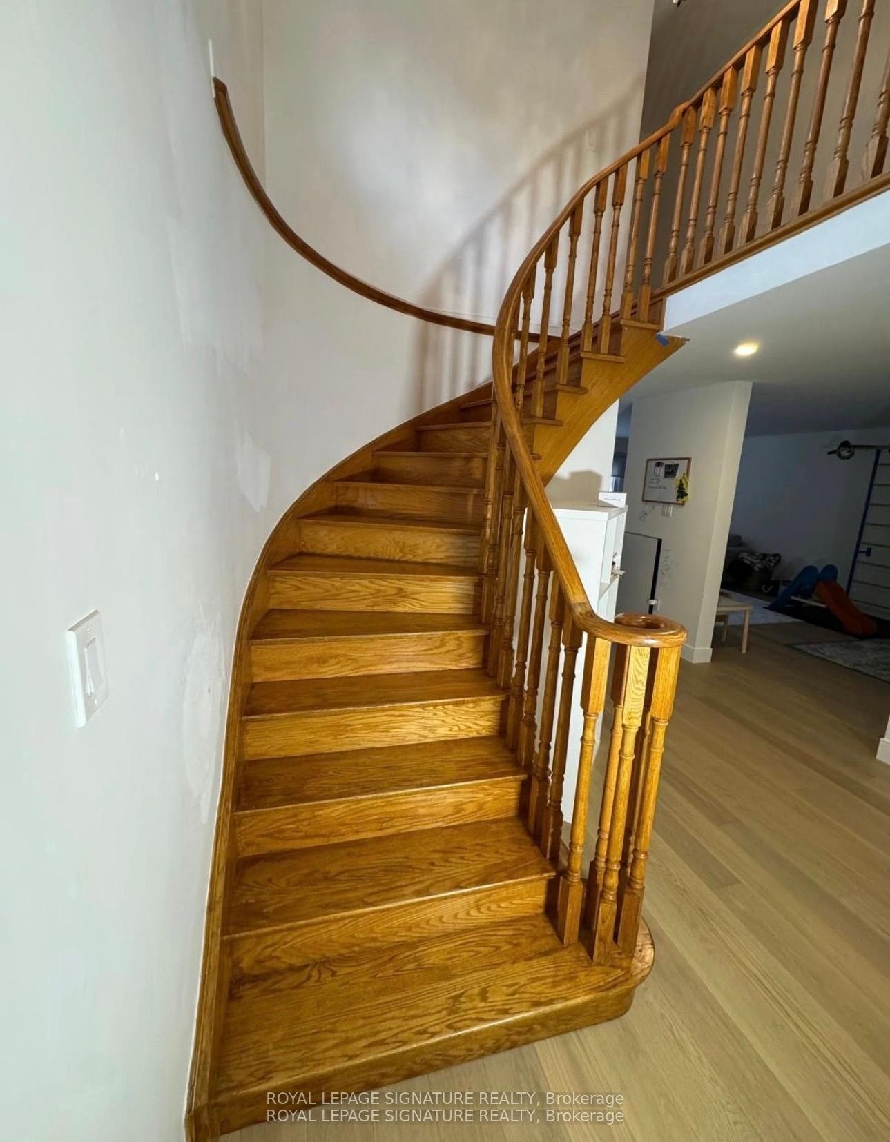 445 Malaga Road, Mississauga, ON - Indoor Photo Showing Other Room