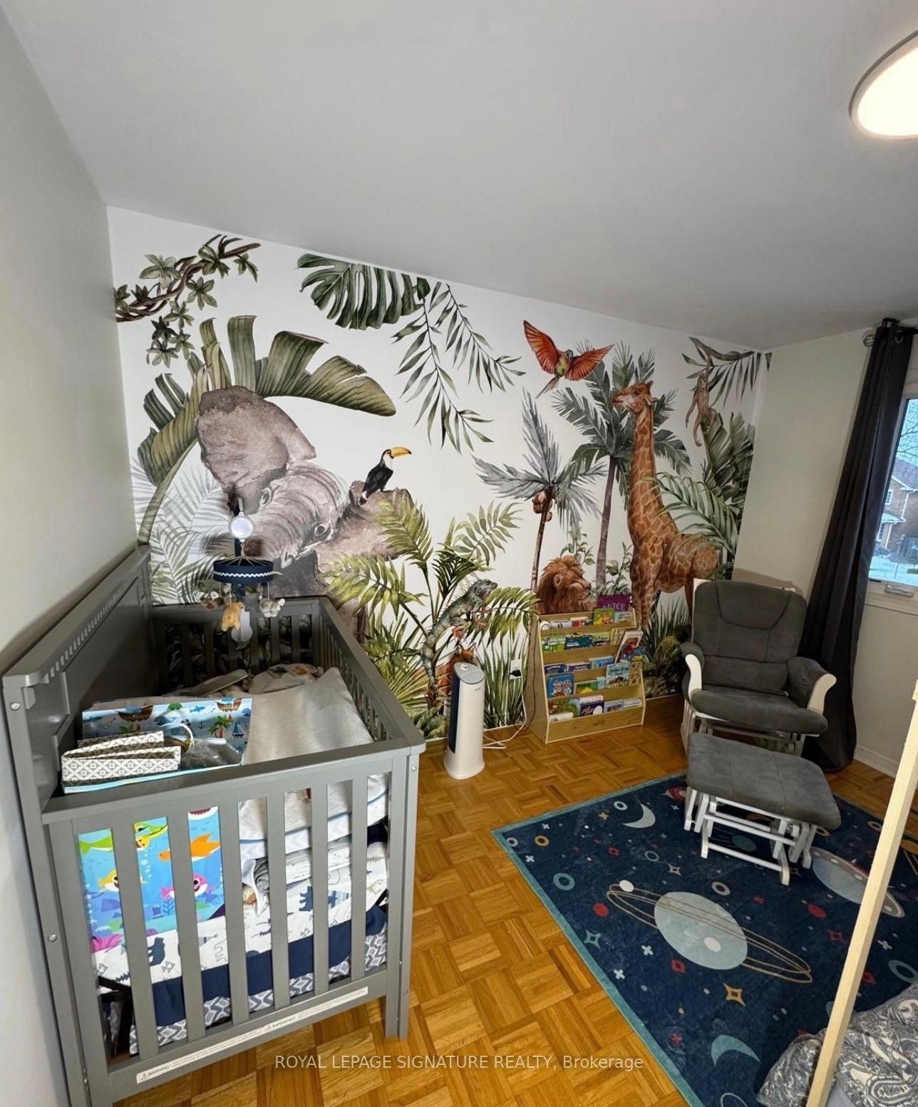 445 Malaga Road, Mississauga, ON - Indoor