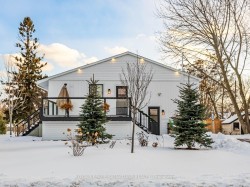 Upper-706 Annland Street Pickering, ON L1W 1B3