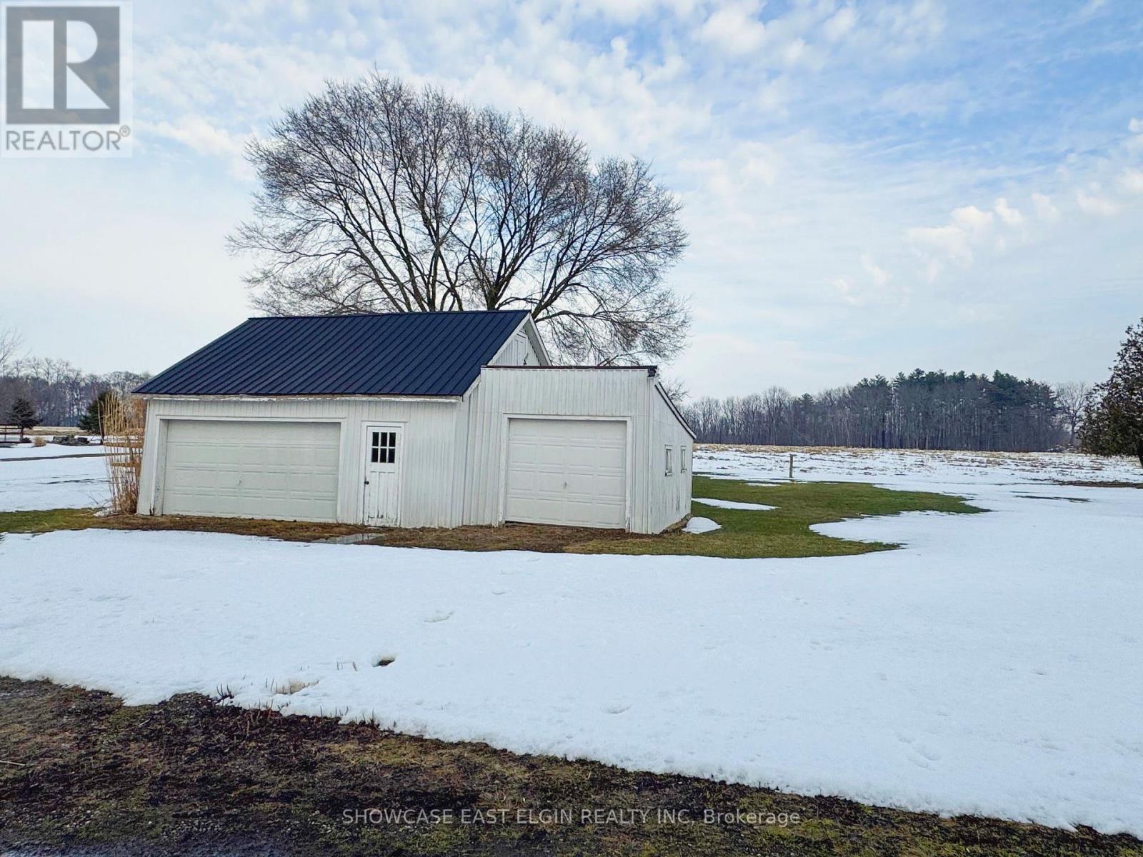 9106 Powers Road, Central Elgin, ON - Outdoor