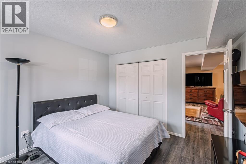 52 Amelia Street, Paris, ON - Indoor Photo Showing Bedroom