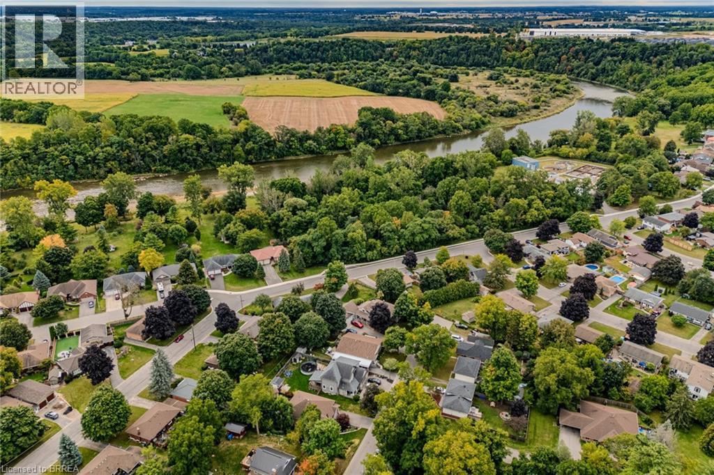 52 Amelia Street, Paris, ON - Outdoor With View