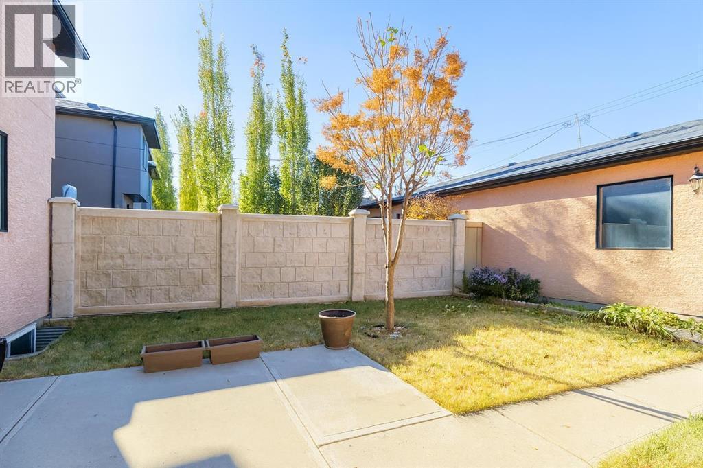 1421 40 Street Sw, Calgary, AB - Outdoor