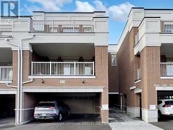 18 JOHN RUDKIN LANE Markham, ON L6B 1N7