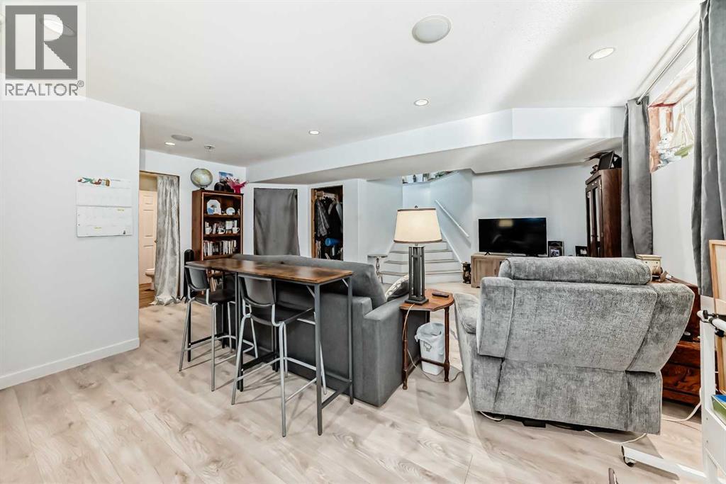 20 Bowman Circle, Sylvan Lake, AB - Indoor