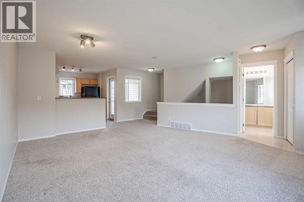 122 Panamount Drive Nw, Calgary, AB - Indoor