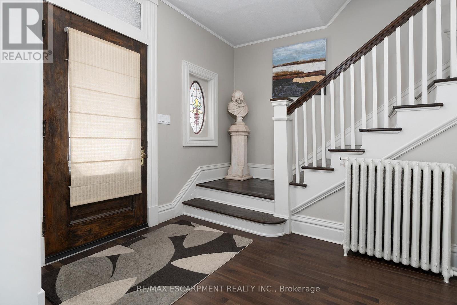 47 Mountain Park Avenue, Hamilton, ON - Indoor Photo Showing Other Room