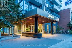 1709 - 25 COLE STREET Toronto, ON M5A 4M3