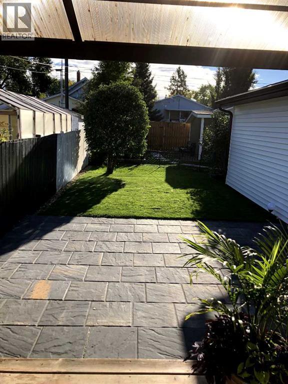 206 5 Avenue Se, Three Hills, AB - Outdoor
