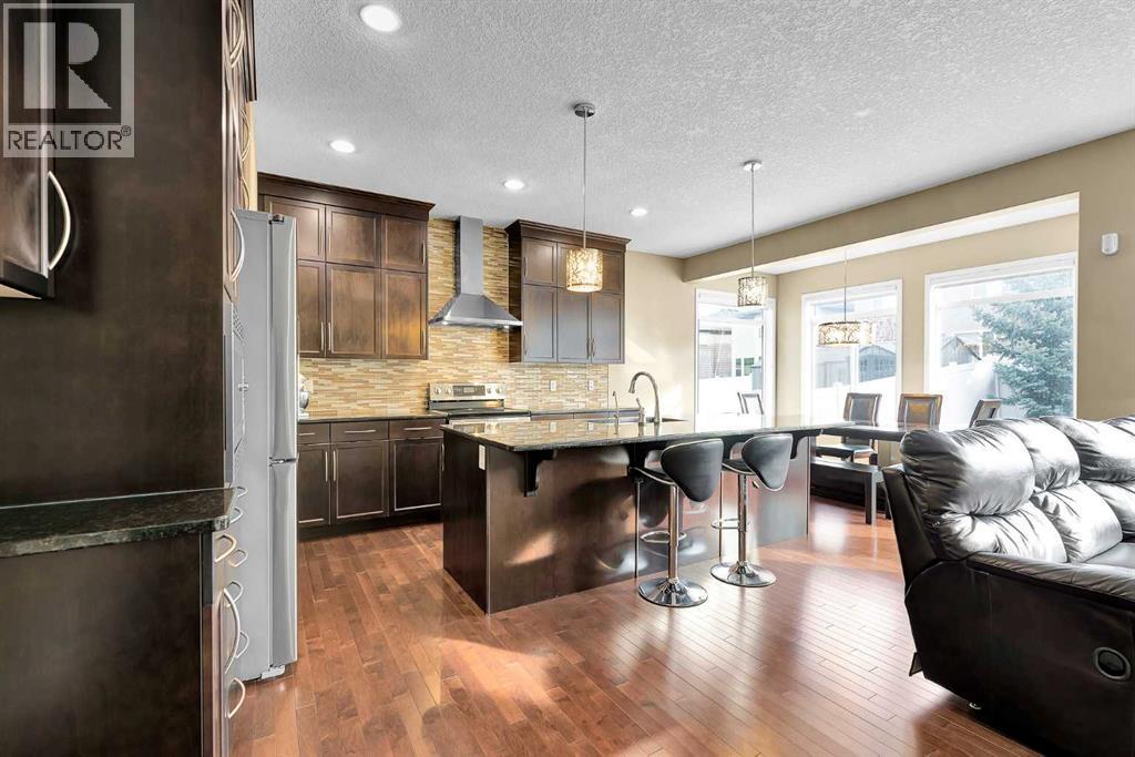 88 Nolanfield Crescent Nw, Calgary, AB - Indoor Photo Showing Kitchen With Upgraded Kitchen