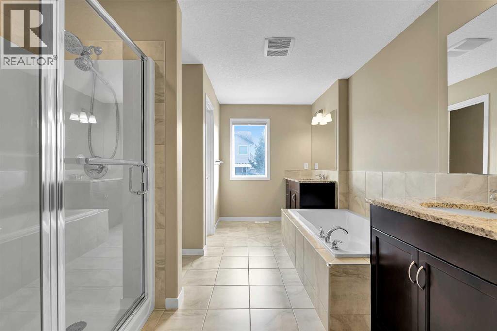 88 Nolanfield Crescent Nw, Calgary, AB - Indoor Photo Showing Bathroom
