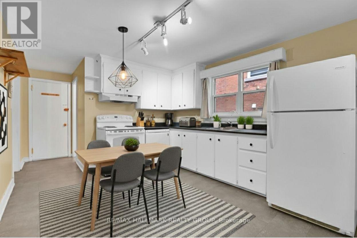 Unit # 1 - Kitchen (Virtually stage) - 55 Ivy Crescent, Ottawa, ON - Indoor Photo Showing Kitchen