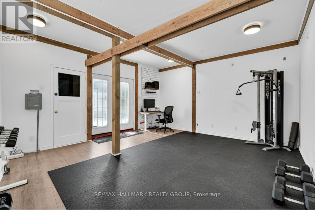 Studio (Virtually staged) - 55 Ivy Crescent, Ottawa, ON - Indoor Photo Showing Gym Room