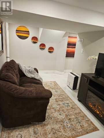 507 Upper James Street, Hamilton, ON - Indoor