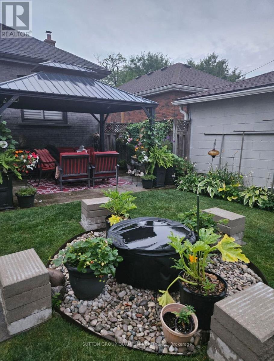 507 Upper James Street, Hamilton, ON - Outdoor With Deck Patio Veranda