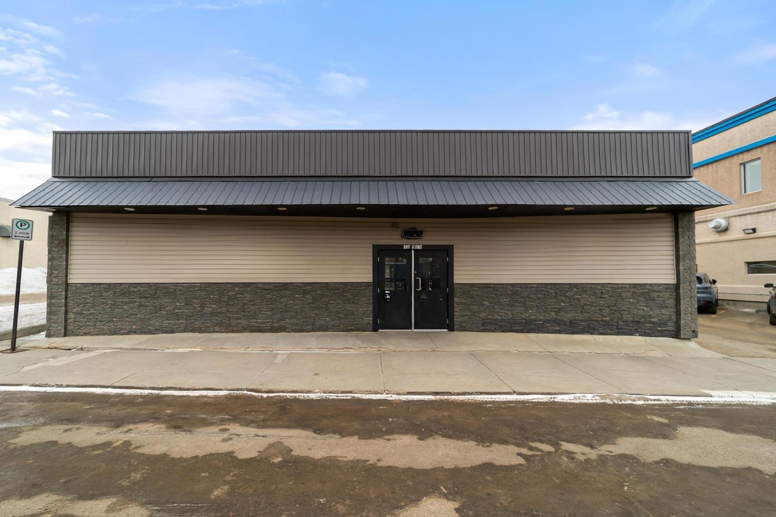 5017 51 St, Camrose, AB