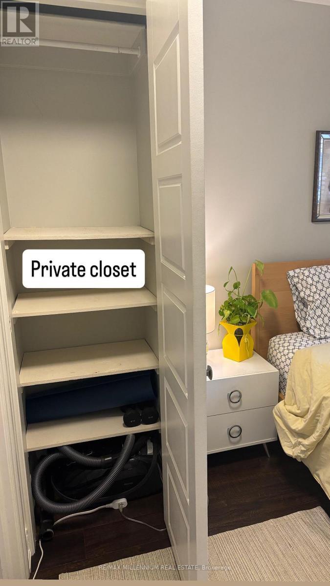 1341 Freeport Drive, Mississauga, ON - Indoor