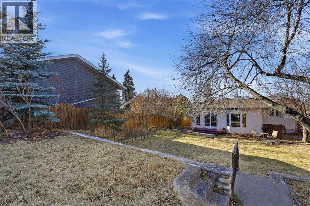 2314 Richmond Road Sw, Calgary, AB - Outdoor