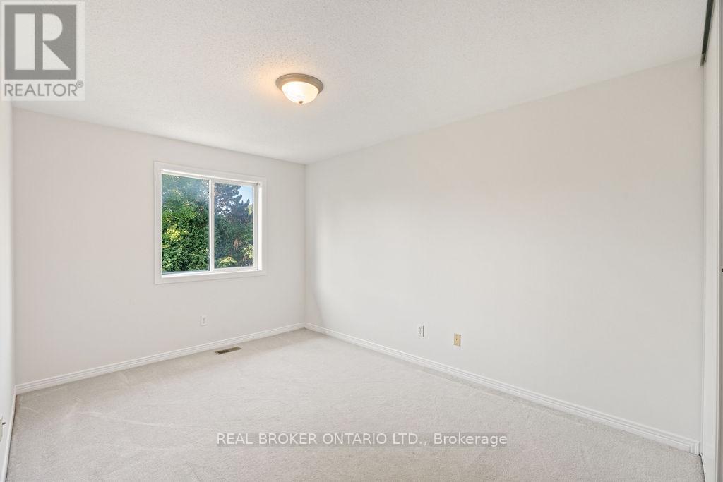 2 Sherring Crescent, Ottawa, ON - Indoor Photo Showing Other Room