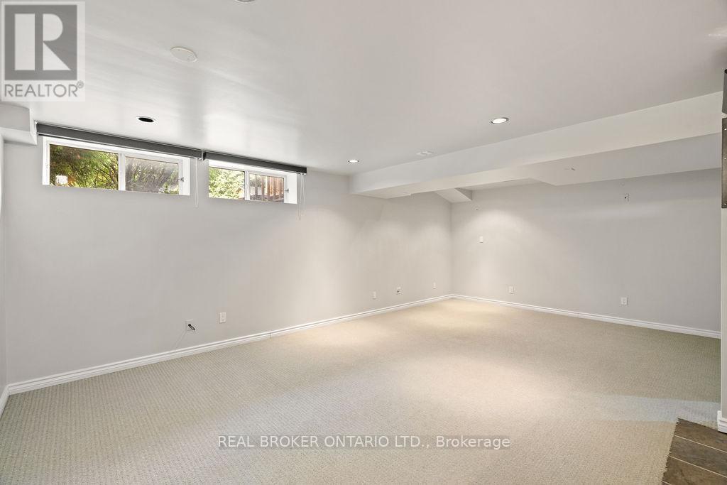 2 Sherring Crescent, Ottawa, ON - Indoor Photo Showing Other Room