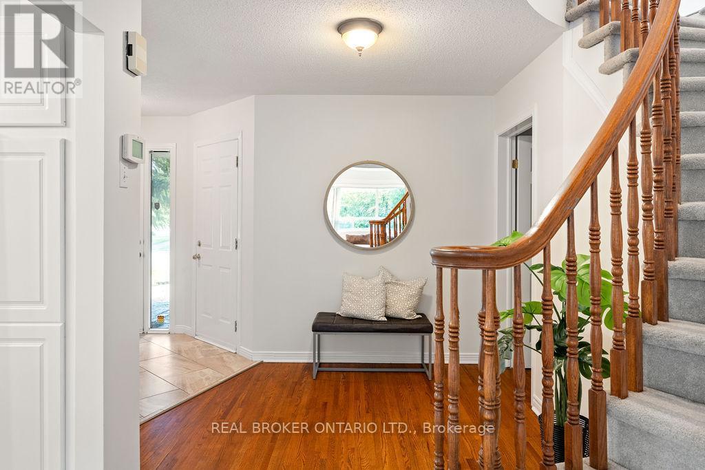 2 Sherring Crescent, Ottawa, ON - Indoor Photo Showing Other Room