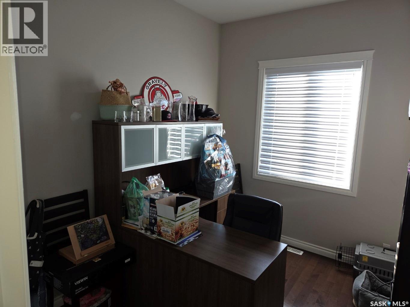 1530 Patrick Place, Saskatoon, SK - Indoor Photo Showing Other Room