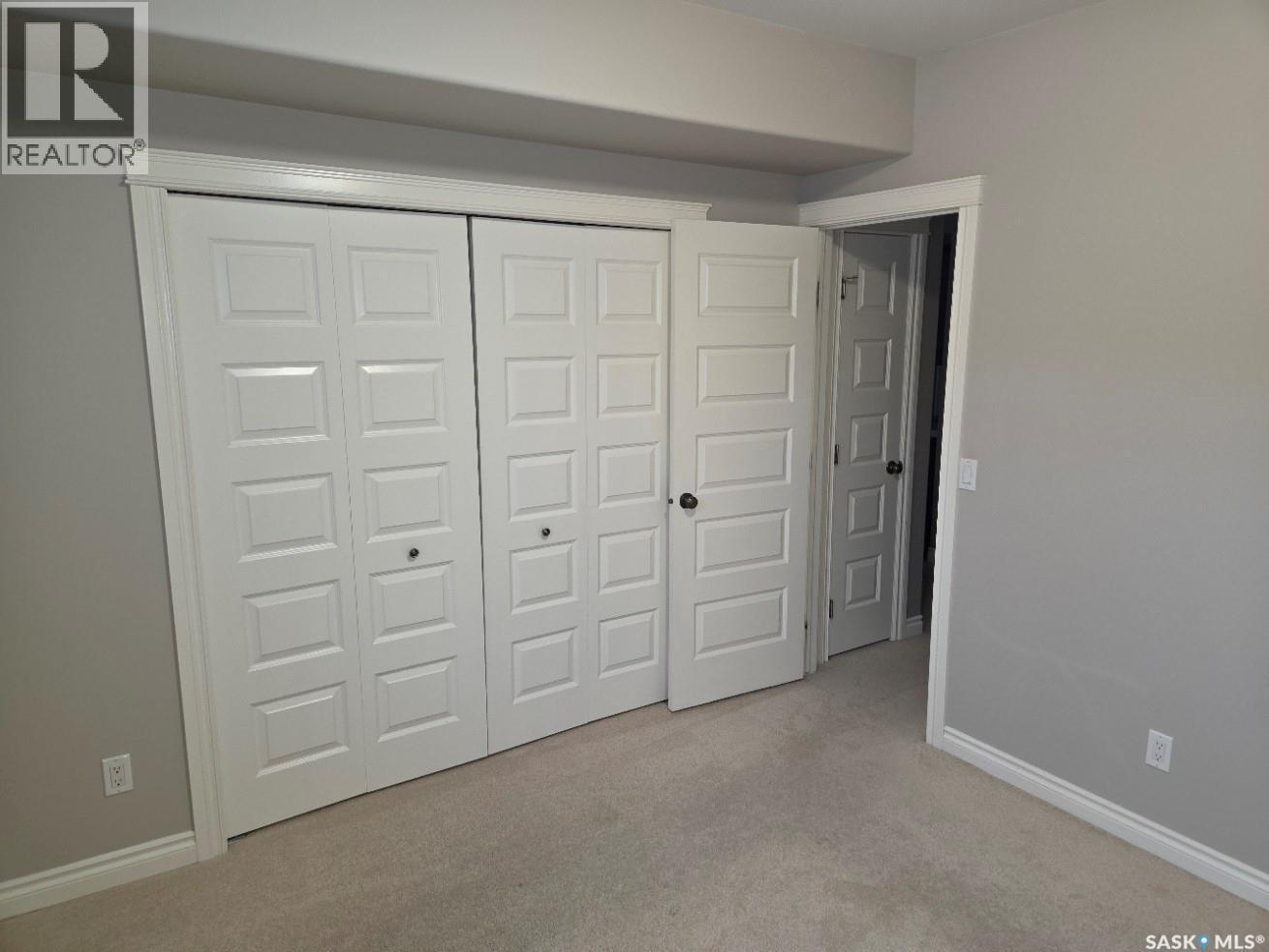 1530 Patrick Place, Saskatoon, SK - Indoor Photo Showing Other Room