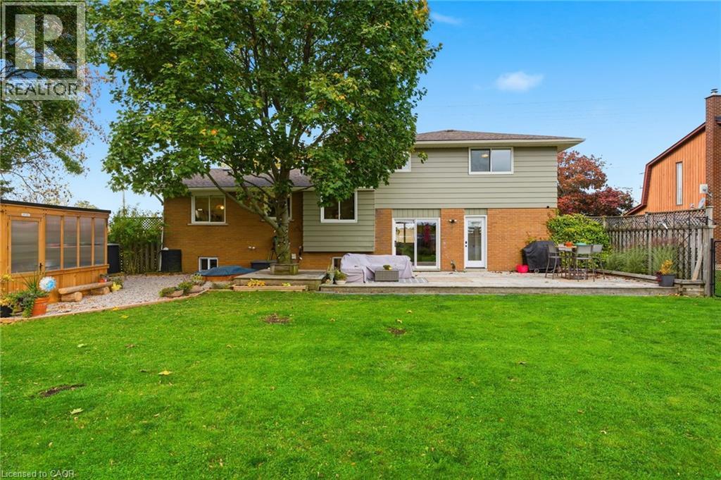 348 Sydenham Road, Dundas, ON - Outdoor