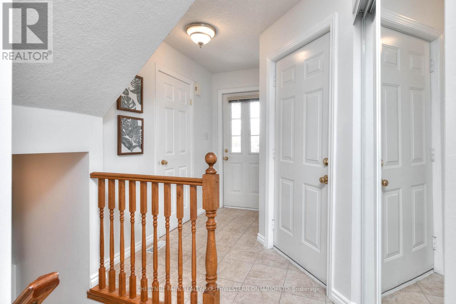 38 Heatherwood Place, Kitchener, ON - Indoor Photo Showing Other Room