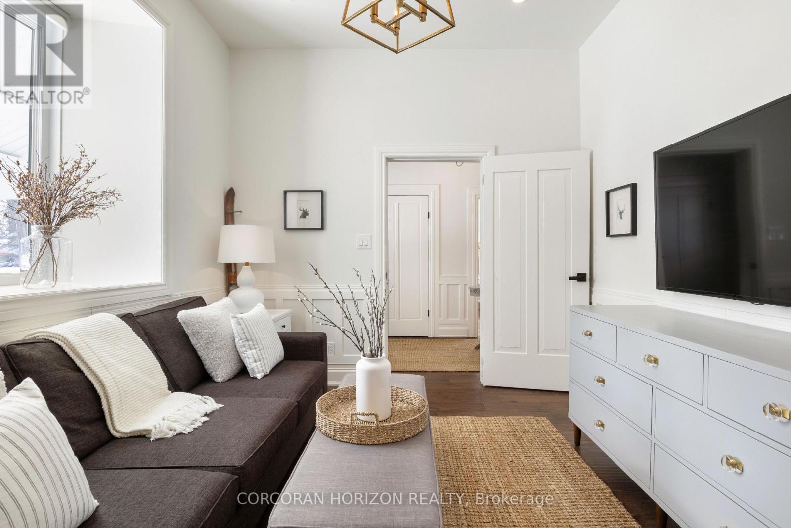 320 Whitmore Drive, Waterloo, ON - Indoor