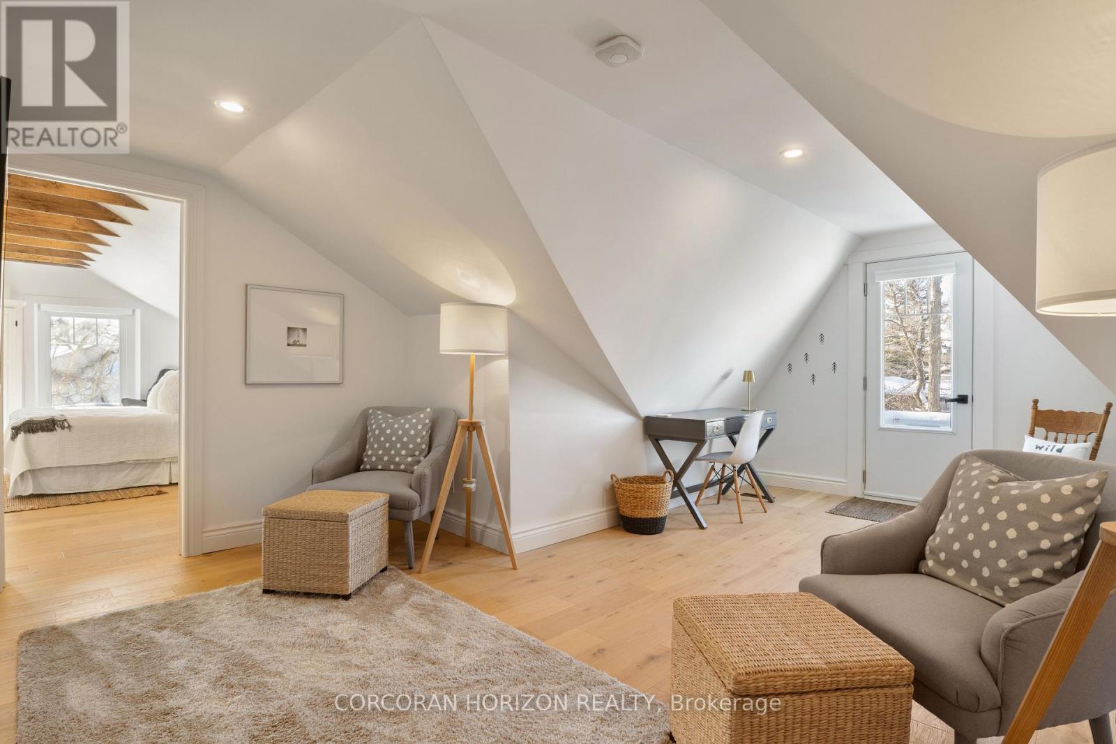 320 Whitmore Drive, Waterloo, ON - Indoor