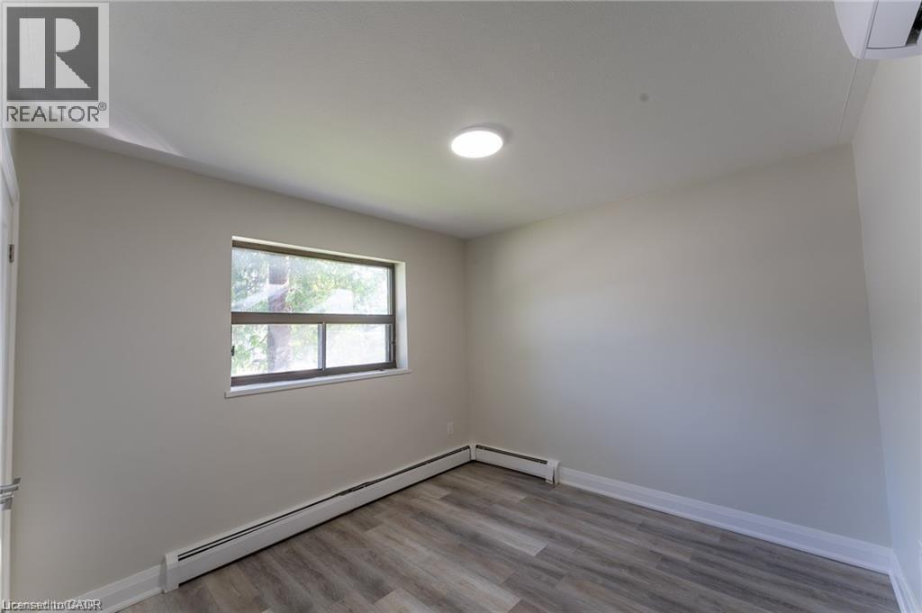 700 Lawrence Road Unit# 103, Hamilton, ON - Indoor Photo Showing Other Room