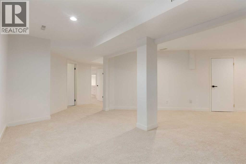 113 Straddock Terrace Sw, Calgary, AB - Indoor Photo Showing Other Room