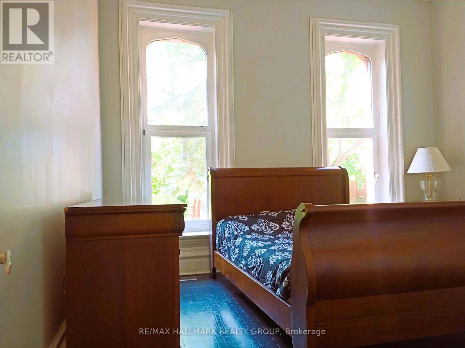 460 Wilbrod Street, Ottawa, ON - Indoor Photo Showing Bedroom