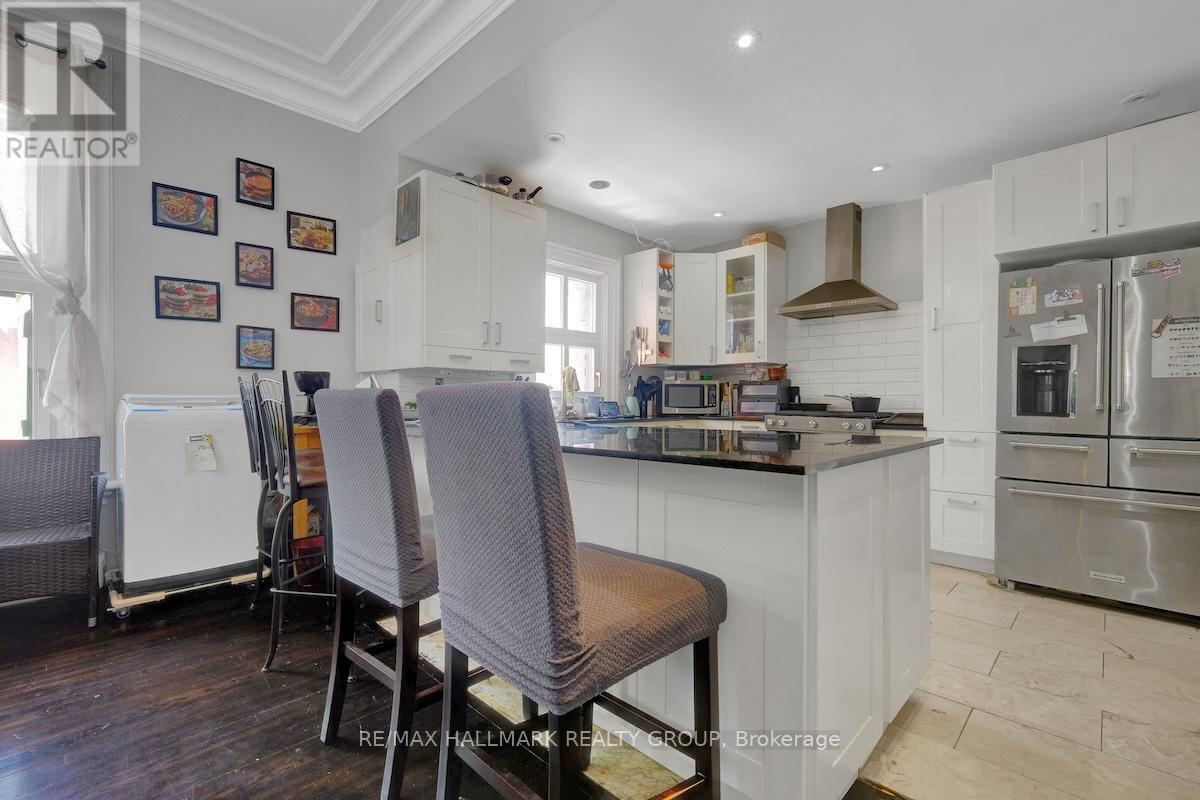 460 Wilbrod Street, Ottawa, ON - Indoor Photo Showing Kitchen