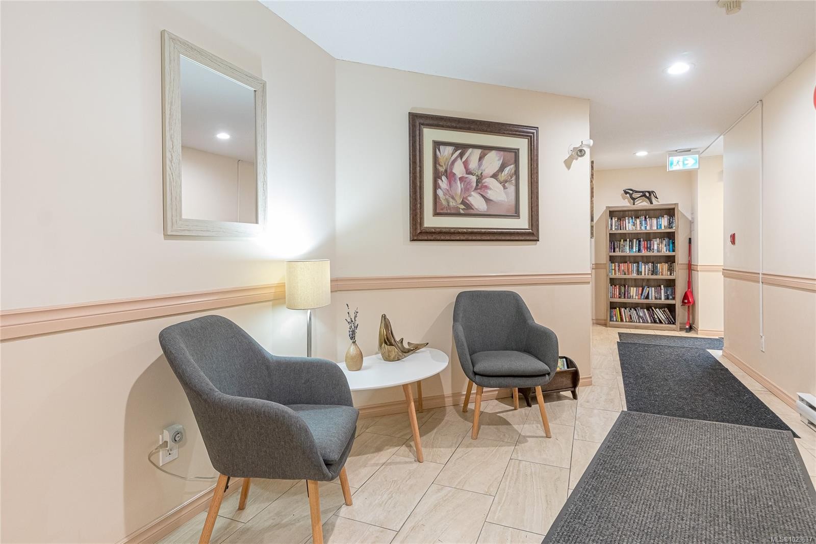 305B-3000 Oak St, Chemainus, BC - Indoor Photo Showing Other Room