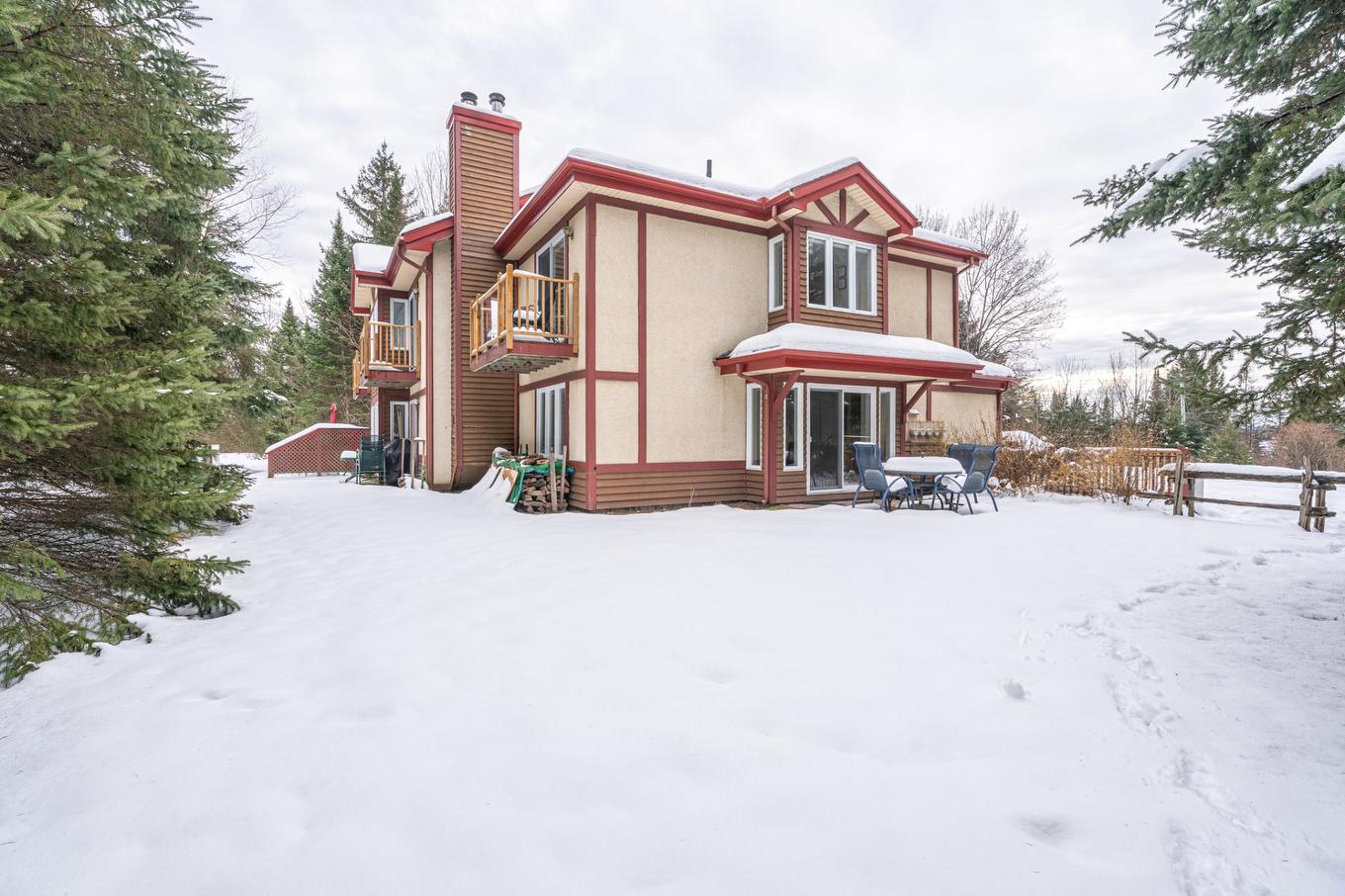 Face arrière - 1752 Ch. Du Golf, Mont-Tremblant, QC - Outdoor