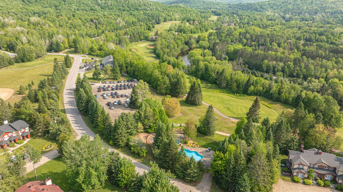 Photo aérienne - 1752 Ch. Du Golf, Mont-Tremblant, QC - Outdoor With View