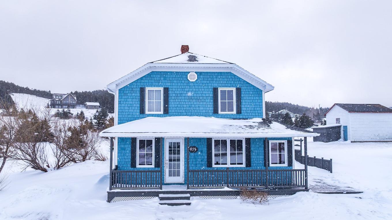 Façade - 973 Ch. Des Caps, Les Îles-De-La-Madeleine, QC - Outdoor