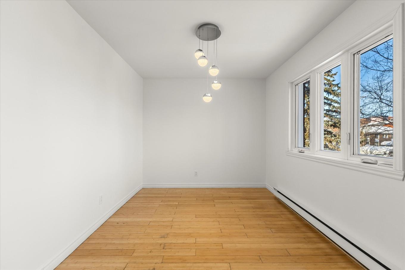 Bedroom - 301-645 Place Chomedey, Laval (Chomedey), QC - Indoor Photo Showing Other Room