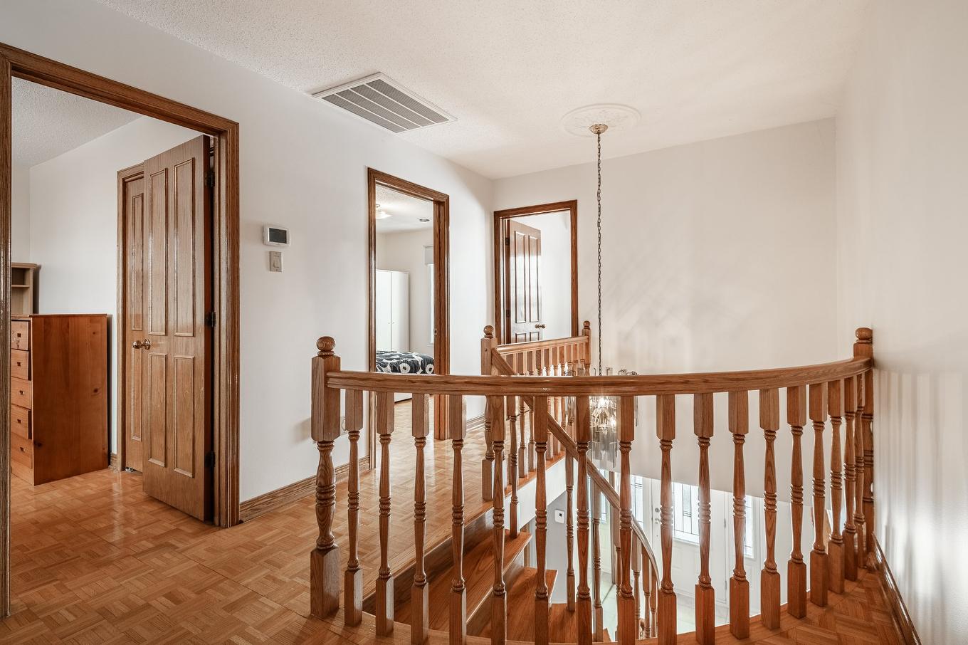 Passageway - 1095 Rue Rembrandt, Brossard, QC - Indoor Photo Showing Other Room