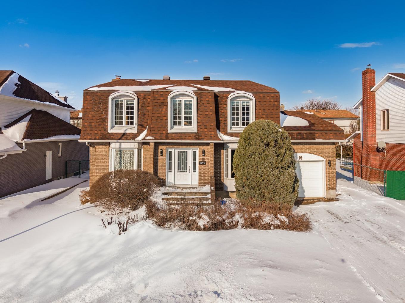 Frontage - 1095 Rue Rembrandt, Brossard, QC - Outdoor With Facade