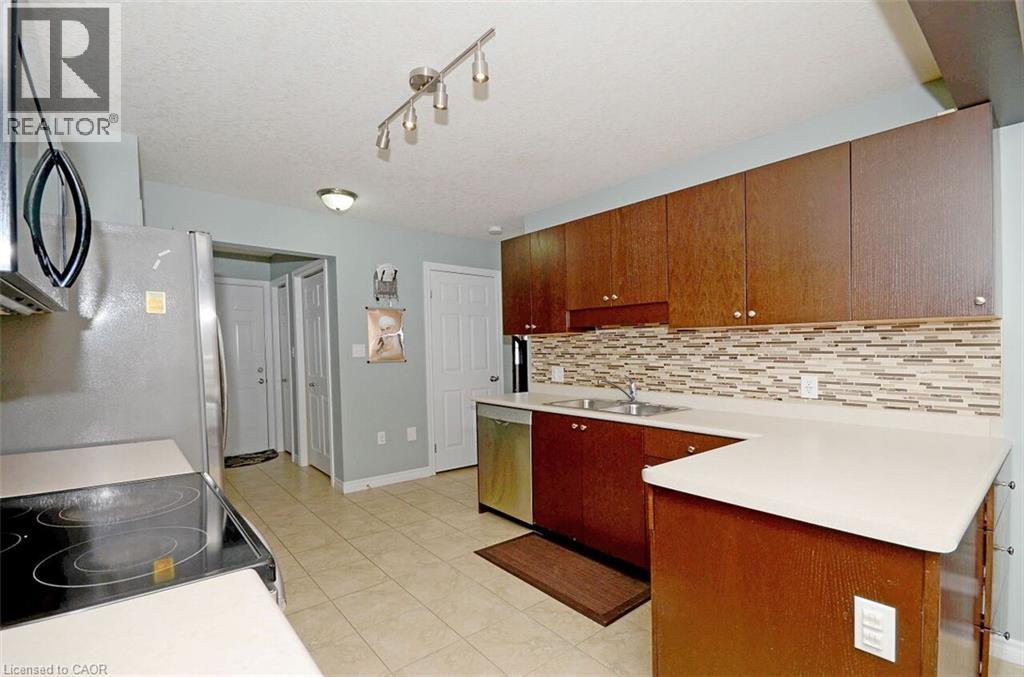 366 Maverick Street Unit# Upper, Waterloo, ON - Indoor Photo Showing Kitchen With Double Sink
