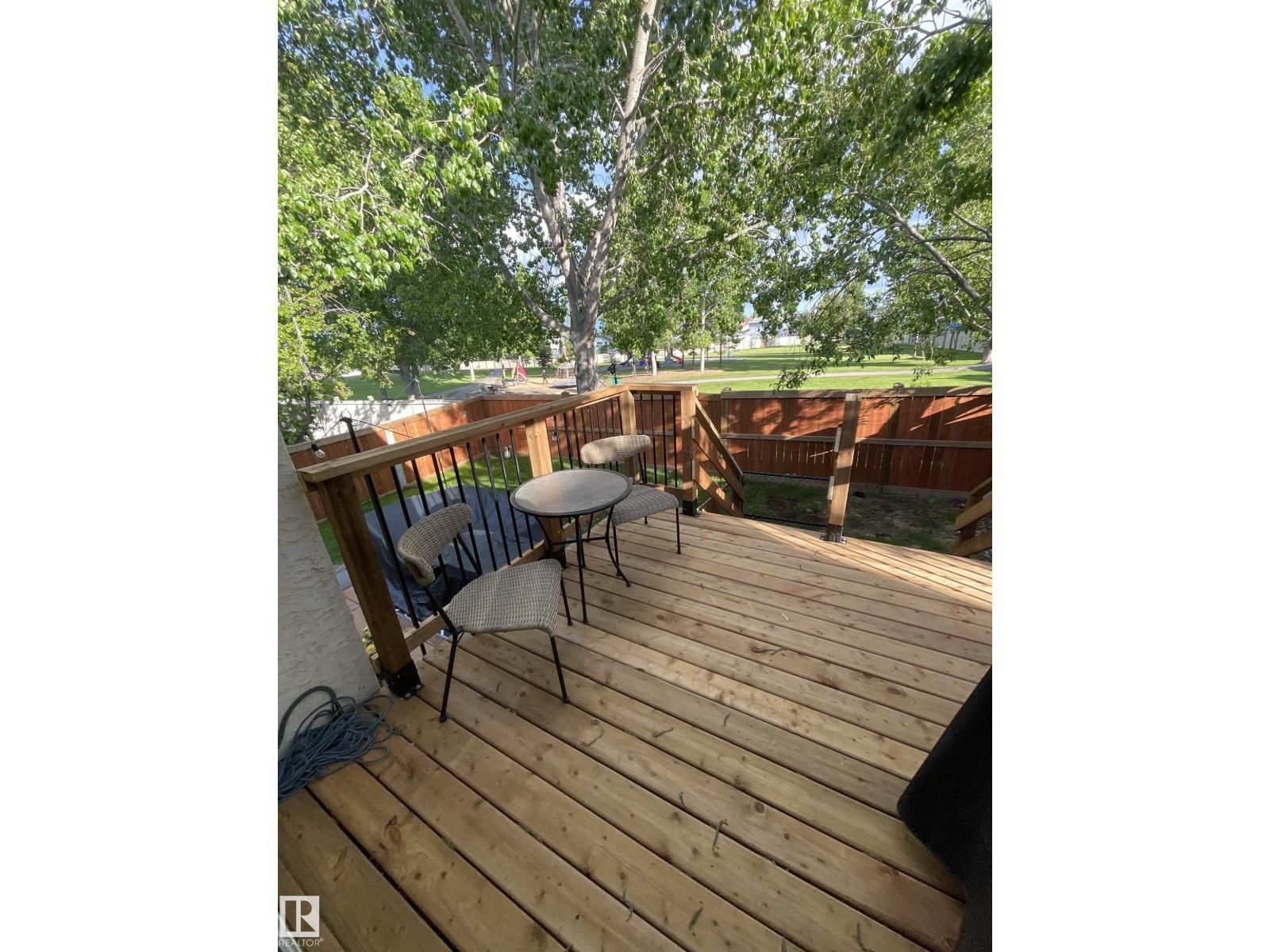 7 Lindsay Av, Spruce Grove, AB - Outdoor With Deck Patio Veranda With Exterior