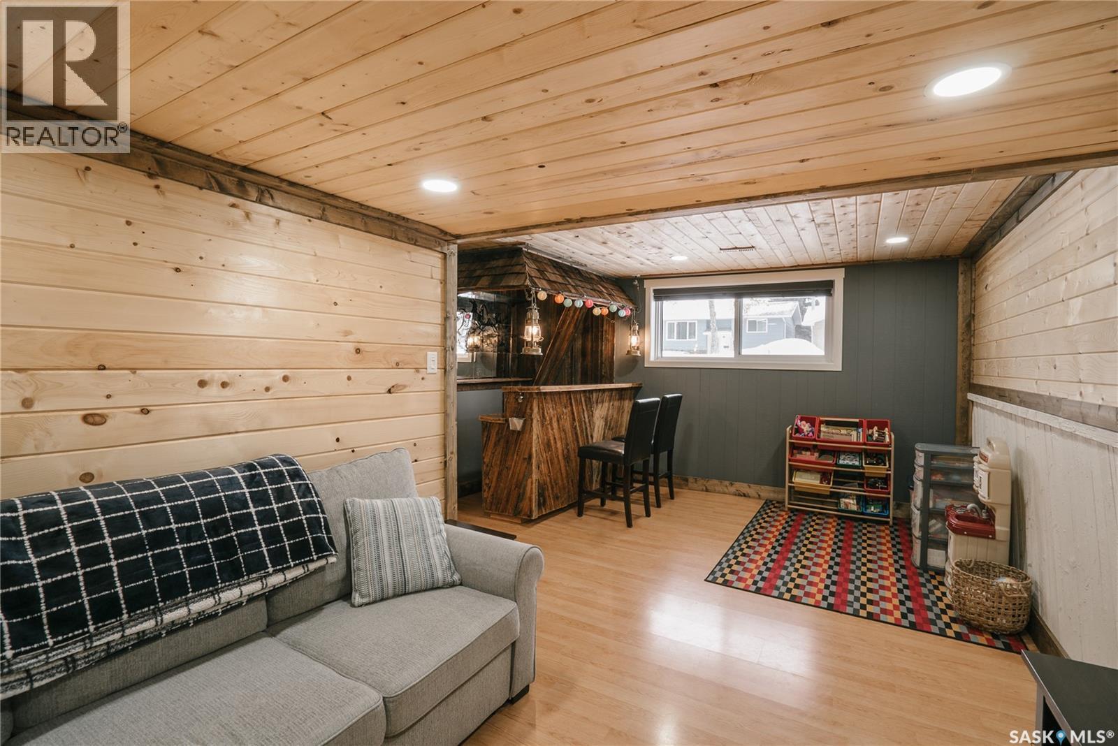 346 Brock Crescent, Saskatoon, SK - Indoor