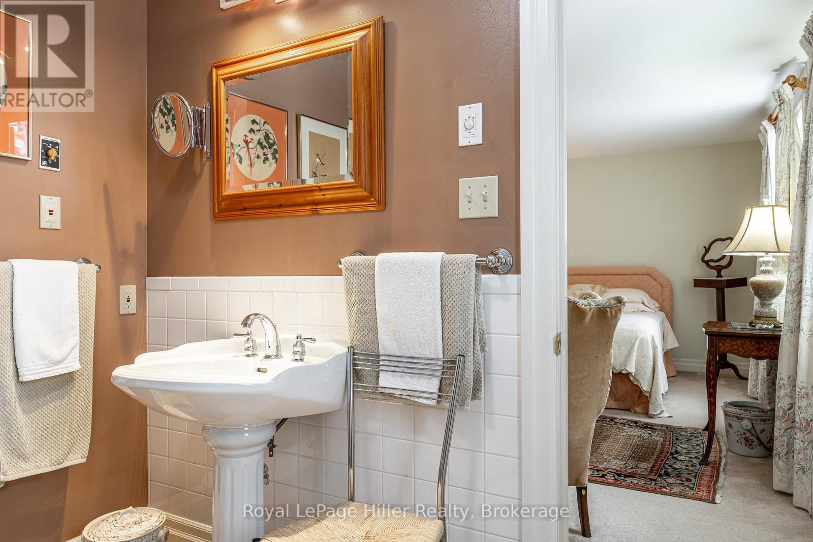 Ensuite 3pc Bathroom - 530 Holmes Street, Central Huron (Goderich), ON - Indoor Photo Showing Bathroom